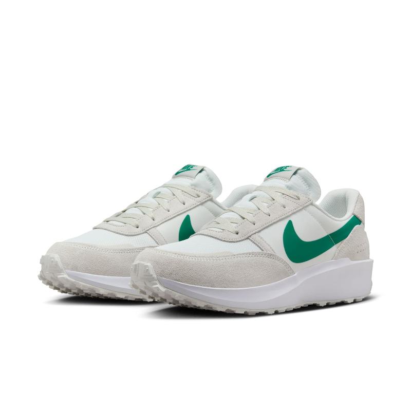 NIKE WAFFLE NAV