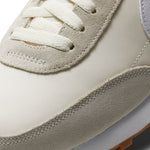 CK2351-101 - W NIKE DBREAK